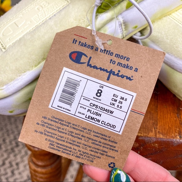 Champion NWT Plush Lemon Cloud Slipper Slides Green Tie Dye Blue Size 8 - Picture 10 of 13